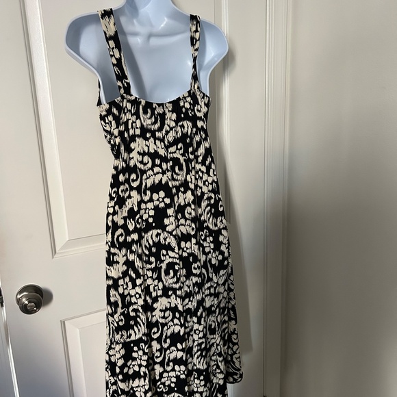 ENFOCUS -Sexy Dress for Date Night- Size 8 - Picture 5 of 6